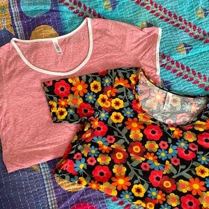 2 LulaRoe shirts